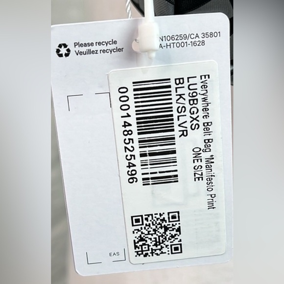 Lululemon NWT Unisex Everywhere Belt Bag 1L Manifesto Print Black/Silver - Picture 8 of 10